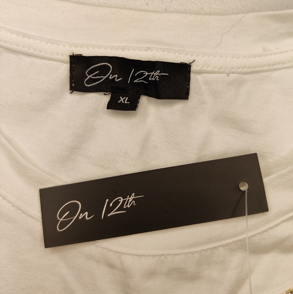 NWT On 12th White Shirt Women's XL - Picture 3 of 3